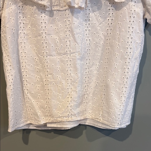 Rachel Parcell Cream Ruffled top - Picture 4 of 5